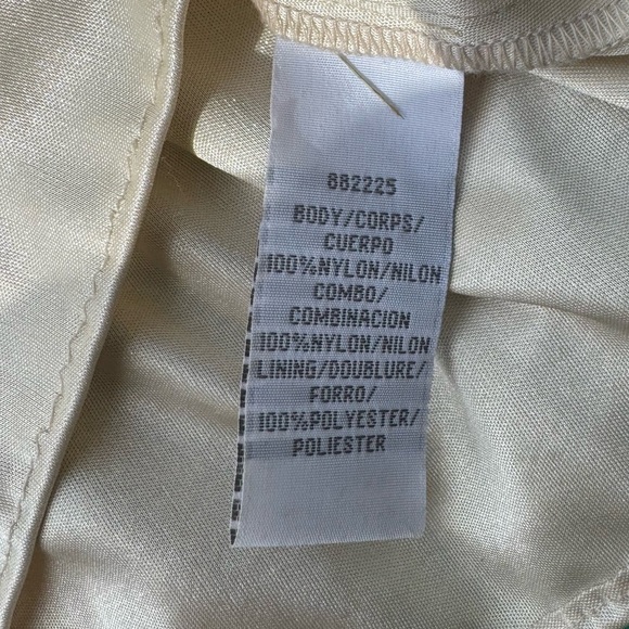 Theia Silver Patterned Cream Maxi Dress - Picture 6 of 6